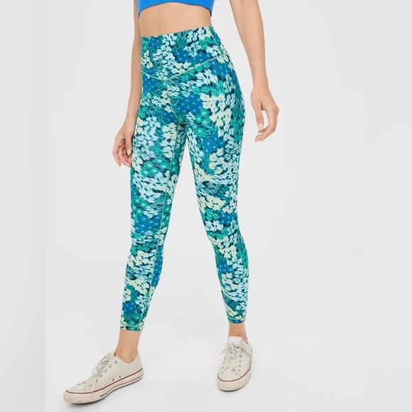 AERIE | Offline Real Me XTRA Hold Up! Green & Blue 7/8 High Rise Leggings - Picture 2 of 14